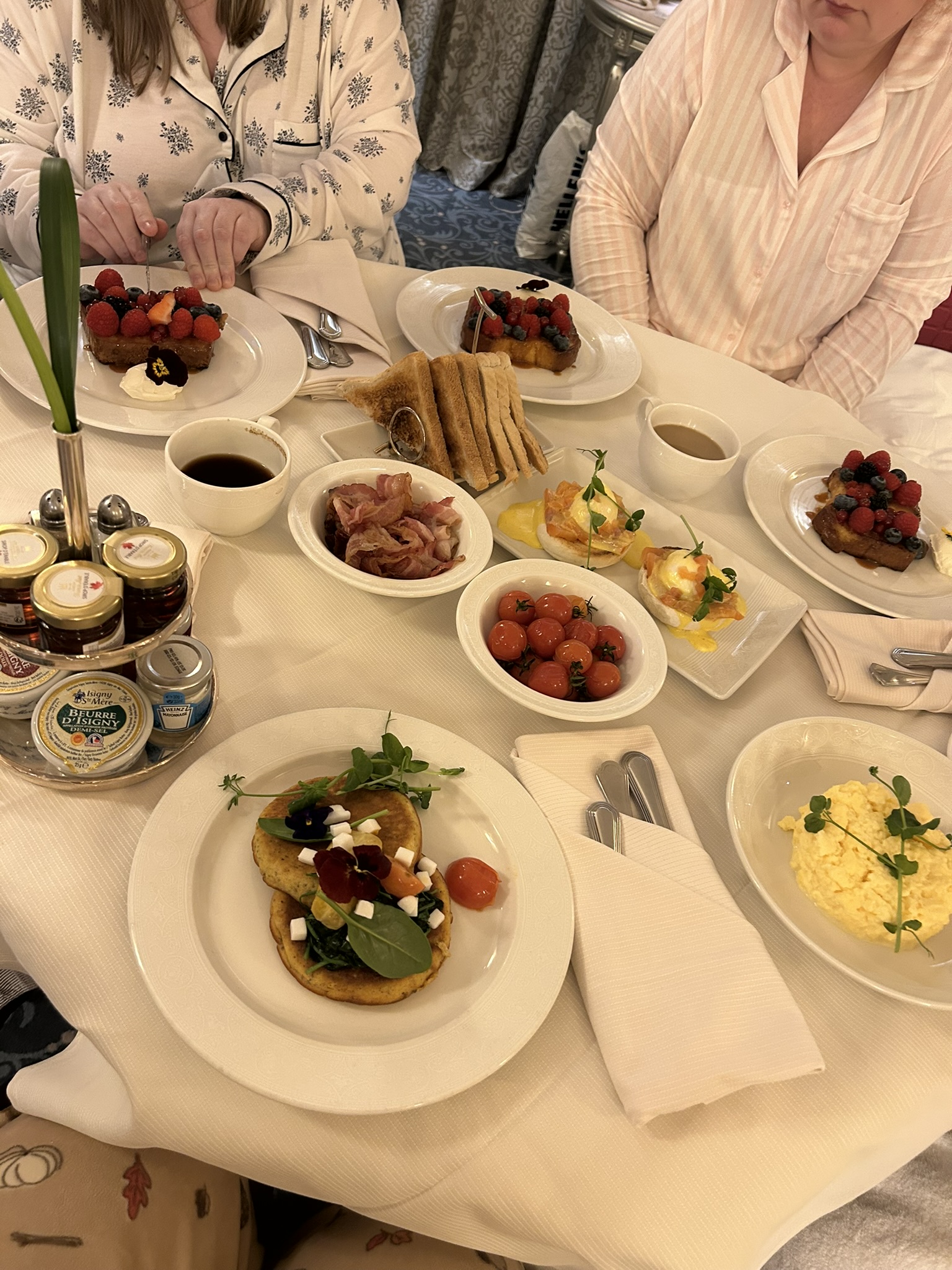 What to Expect from Hotel Room Service – Vegan Edition
